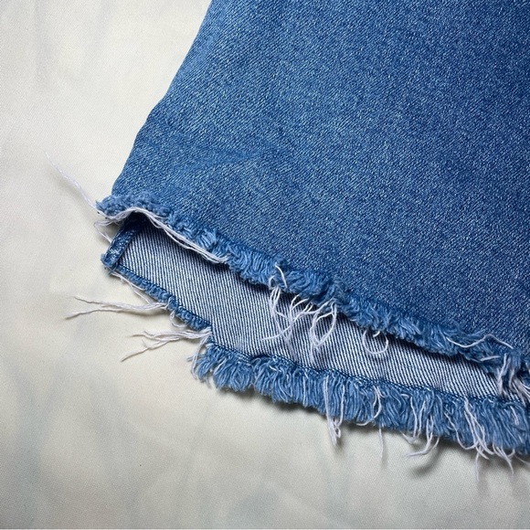 MOTHER- Insider Crop Step Fray Ankle Jeans in Light Wash Shoot to Thrill Size 29 - Picture 11 of 11